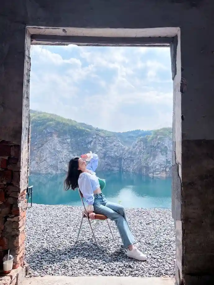 职场人使用放大镜软件场景